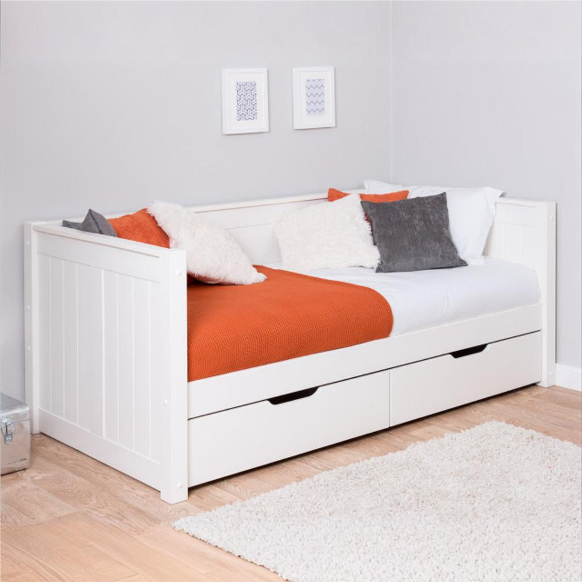 Stompa Classic Day Bed With A Pair Of Drawers 90x190cm