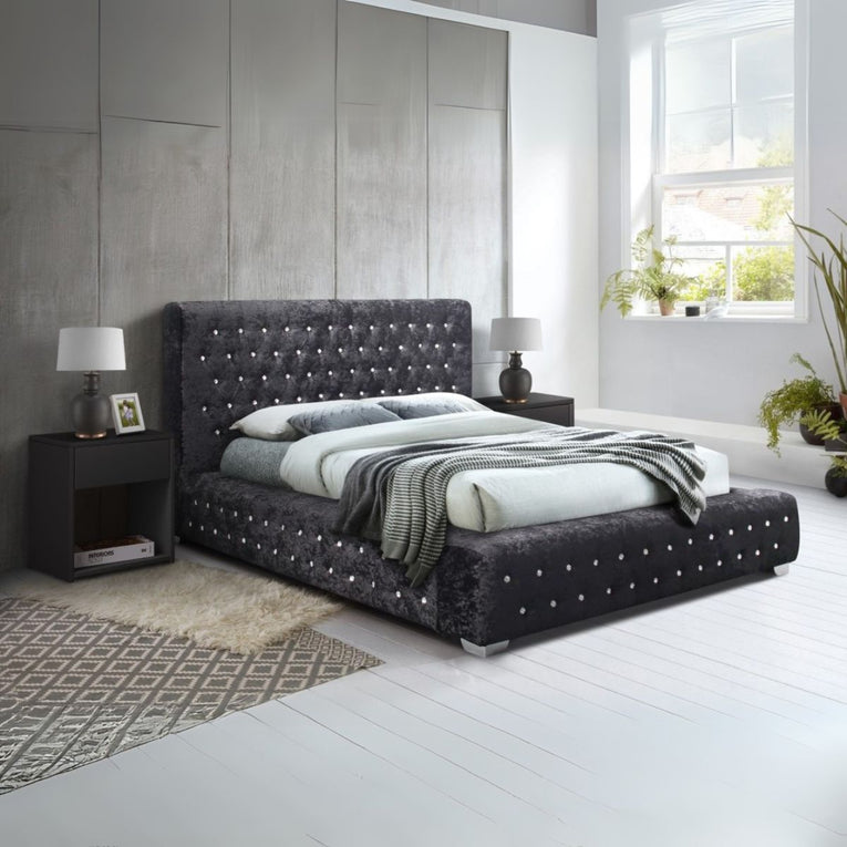 Grande Fabric Bed