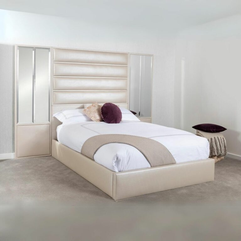 Luxe Lounge Bed